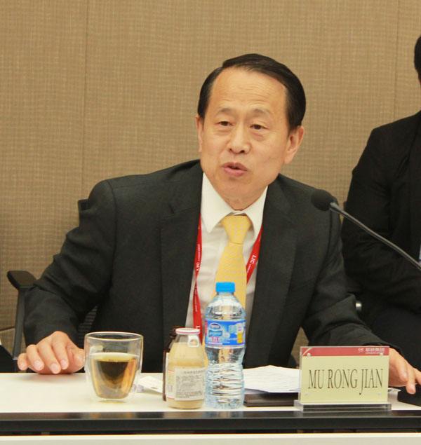 慕镕鍵：把關(guān)愛(ài)橫向到邊，豎向到底
