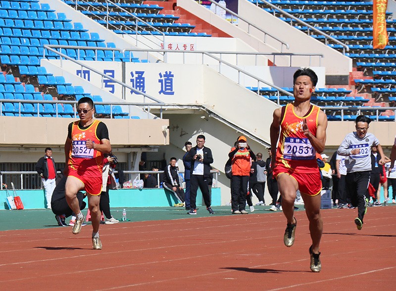 追求卓越，奮勇爭先，聯(lián)橋集團(tuán)在高新區(qū)第九屆運(yùn)動(dòng)會(huì)上精彩綻放 奪得團(tuán)體亞軍(圖11)