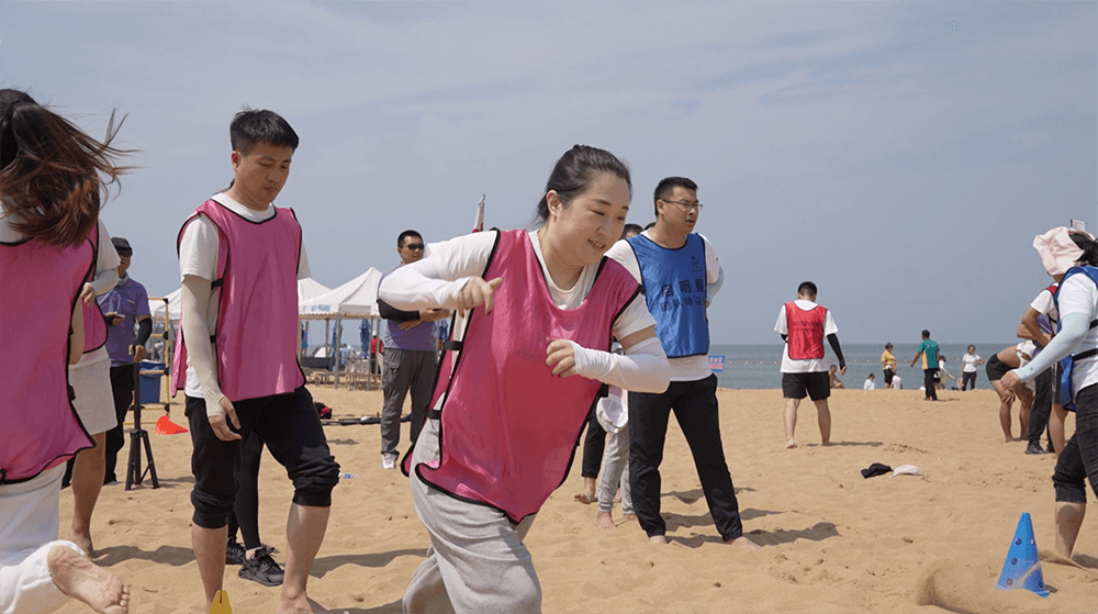 披荊斬棘無畏懼 乘風破浪向前沖(圖10) 披荊斬棘無畏懼 乘風破浪向前沖(圖10)